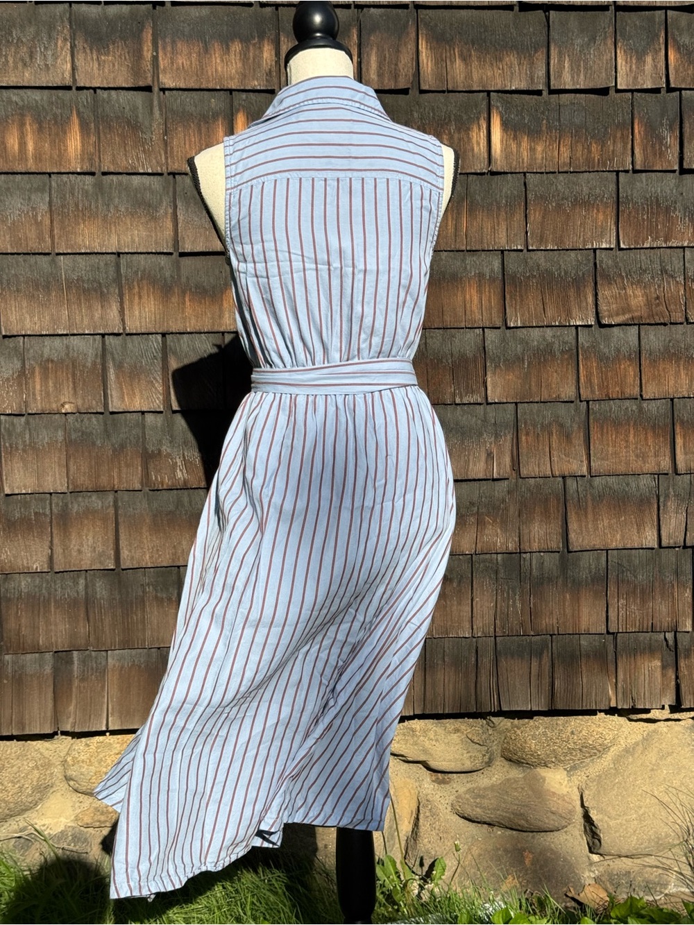 Pact 100% Organic Cotton Lightweight Sleeveless Shirt Dress
Dress - Picture 6 of 15
